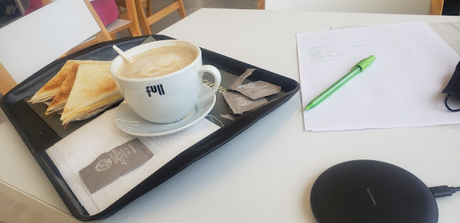 Av. Hipólito Yrigoyen 396, U9000 Comodoro Rivadavia, Chubut