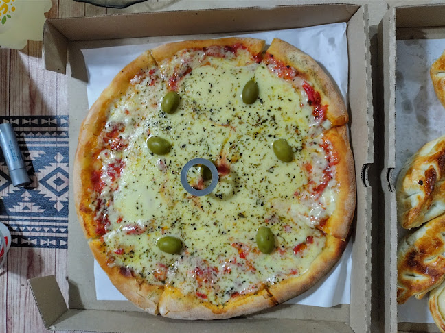 Opinii despre Pizzería Sitra în Villa Centenario - Gastronomía y hostelería
