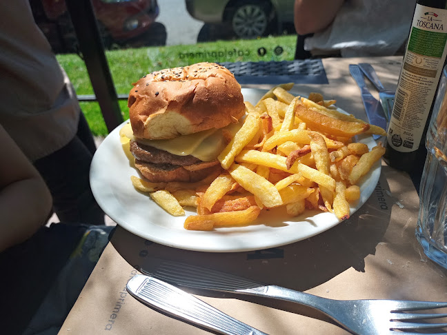 La Primera Cafe - Gastronomía y hostelería