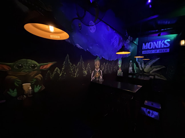 Comentarii opinii despre Monks House Of Beer