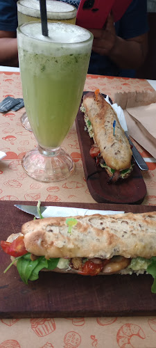 españa 3177 mitre, Dr. Salvador Sallarés, B1888 Florencio Varela