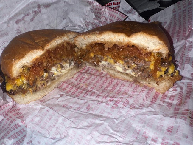 Opinii despre Bairoleto Hamburguesas în Mendoza - Gastronomía y hostelería