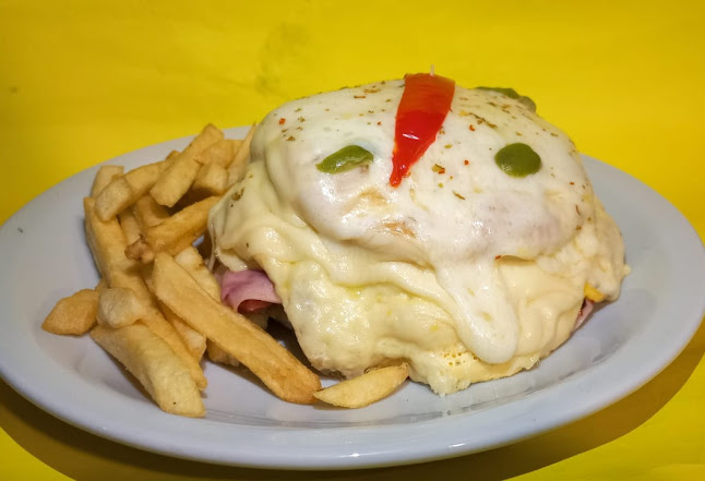 Opinii despre Hamburguesería CHICHO în Corrientes - Gastronomía y hostelería