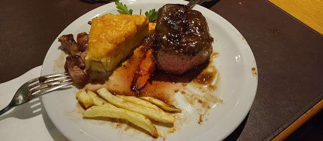 Av. Pablo Ricchieri 2300, X5000 Córdoba