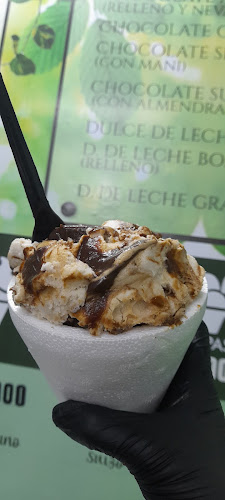 HELADERIA EZENINA - Los Hornos