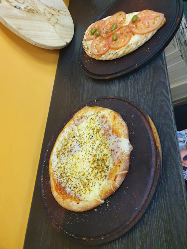 Opinii despre El Club De La Pizza în HCS - Gastronomía y hostelería