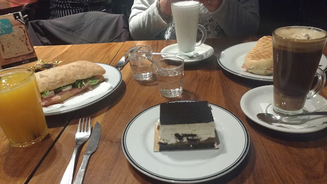 La Fonte D'Oro | Sucursal Alem (Mar del Plata) - Gastronomía y hostelería