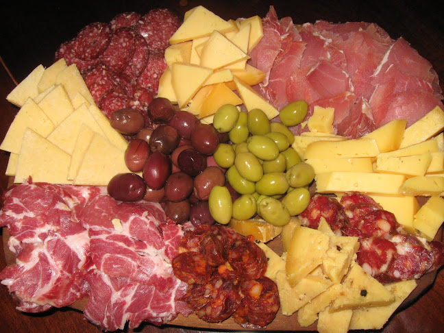 El Mercado Quesos y Fiambres - Villa Nueva