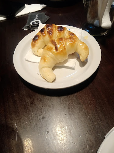 Av. del Bicentenario de la Batalla de Salta 702, A4400 Salta