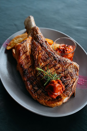 Opinii despre The Club în San Rafael - Gastronomía y hostelería