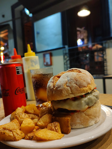 Opinii despre Fric Burger în Rosario - Gastronomía y hostelería