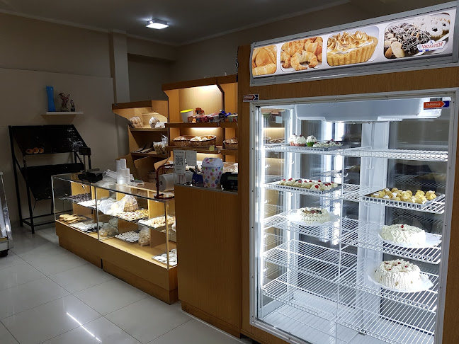 Panaderia Y Pasteleria "Divino Niño Jesus"