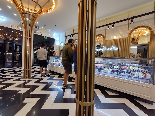 Lucciano's - Villa Rosa