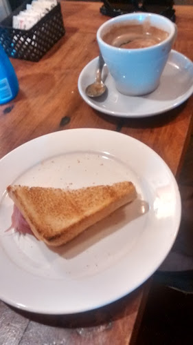 Comentarii opinii despre Seven Eleven