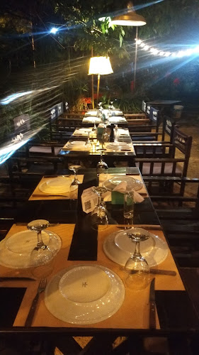 La T Parrilla y Restorán Natural - Gastronomía y hostelería