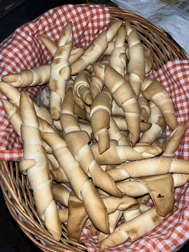 Confiteria y Panaderia Artesanal la Chacha - Gastronomía y hostelería