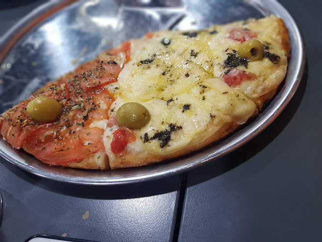 Pizzería Alcornoke - Gastronomía y hostelería