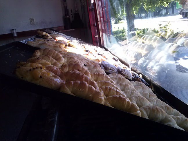 La Cruz Panaderia - La Plata