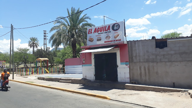 Panchos Y Pizzeria El Aguila