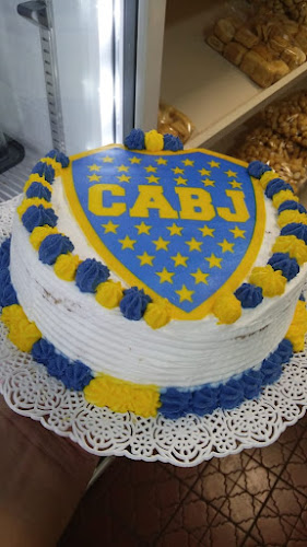 Comentarii opinii despre Panadería y confitería Casanovas