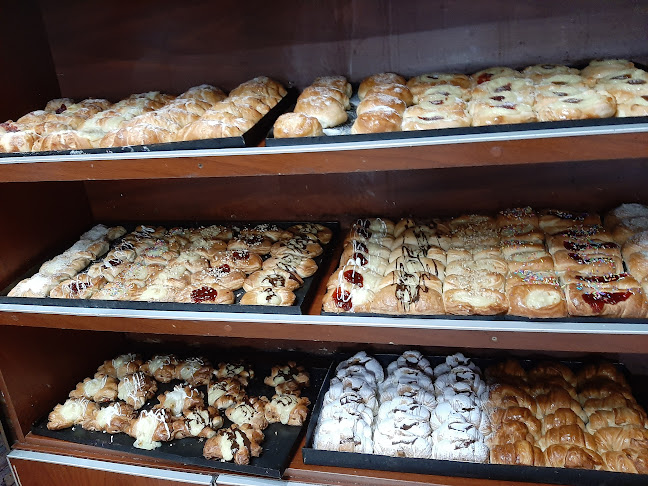Panadería y Pastelería Buenos Artesanos - San Martín