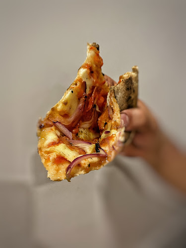 Artesanos Pizza Napoletana - La Plata