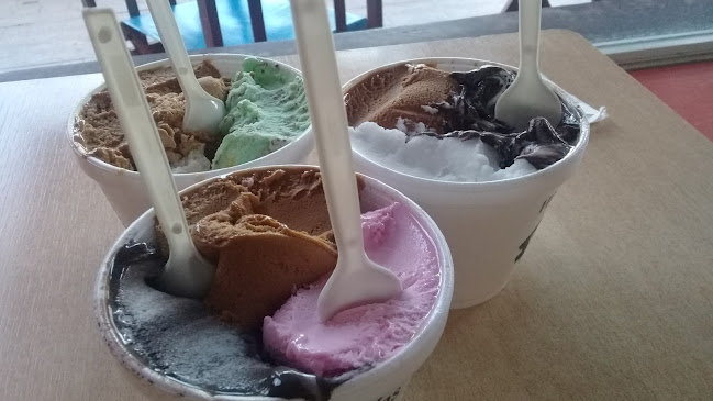 Chess Helados - Café