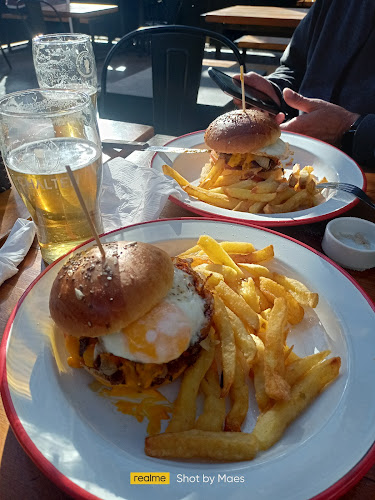 Comentarii opinii despre Chalten After