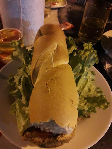 Comentarii opinii despre Tom y Jerry Hamburguesería