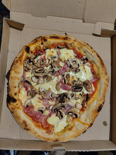 Opinii despre Rita Pichincha în Rosario - Gastronomía y hostelería