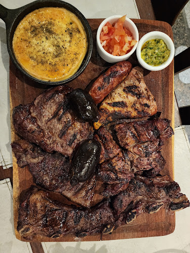 CHUCARO parrilla & bodegon