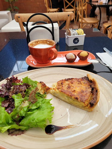 Av. Armendáriz 524, Lima 15074, Perú