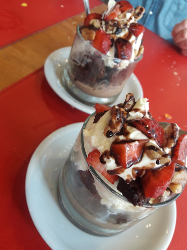 Av. Francia 1198, S2002QRQ Rosario, Santa Fe