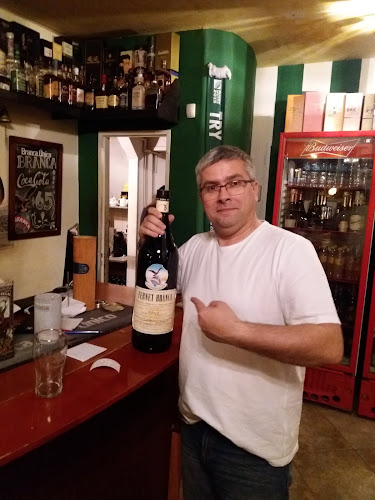 Las Piedras Irish Pub - Gastronomía y hostelería