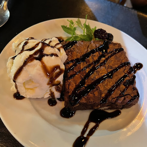 Opinii despre James Beer cerveceria în Puerto Madryn - Gastronomía y hostelería