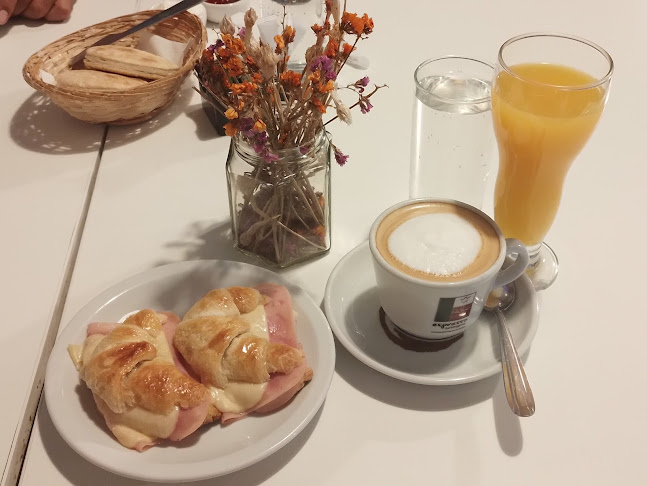 Av. Belgrano 1102, A4400 Salta