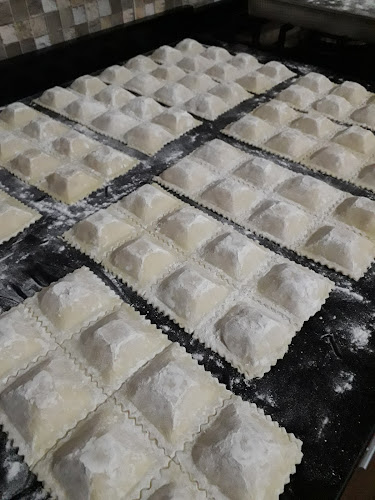 Rotiseria Y Heladeria " Tentacion" - Gastronomía y hostelería