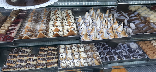 Panadería y Confitería Alvear