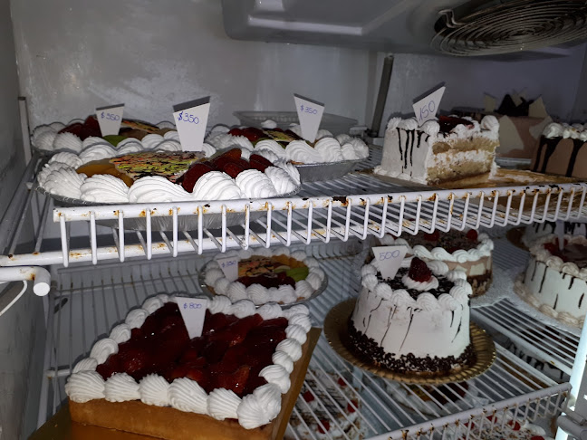 Panadería y Confitería La Familia - Posadas