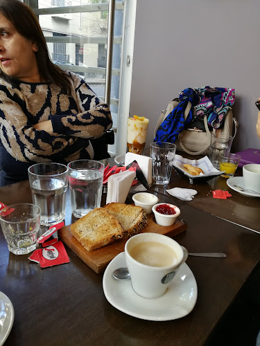 Paraguay 398, S2000 CVH, Santa Fe