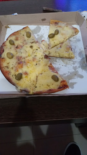 Opinii despre Pizzería La Farola de Emilio în Gran Buenos Aires - Gastronomía y hostelería