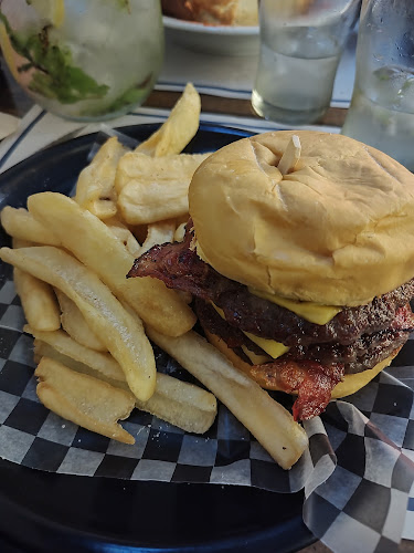 Comentarii opinii despre Pub y Restaurante "Cosme" | Alberdi