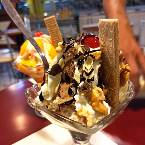 Ama'nalec - Heladeria y Pasteleria