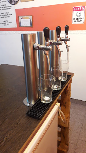 Pizzas Empanadas Zeus Pizzeria Hamburguesas - Gastronomía y hostelería