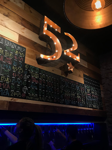 Hangar 52 Neuquén - Galpon Cervecero - Gastronomía y hostelería
