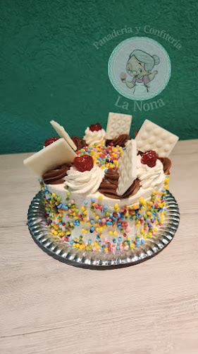 Opinii despre ''La Nona'' Panadería y Confitería în Virrey del Pino - Gastronomía y hostelería