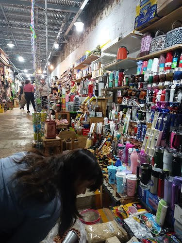 Comentarii opinii despre Mercado Modelo - La Placita