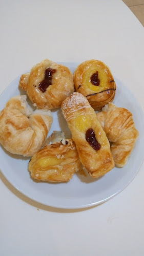LA CASA DEL ANGEL Panadería y confitería. - Bahía Blanca