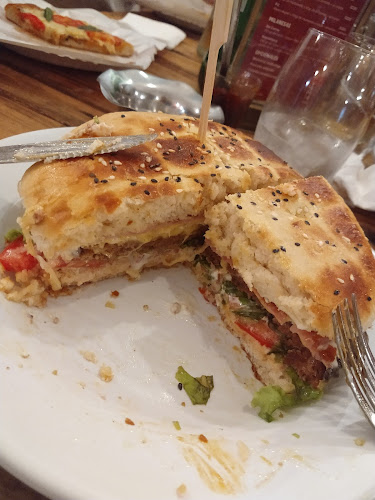 Opinii despre Charl's Gastroplay în Corrientes - Gastronomía y hostelería