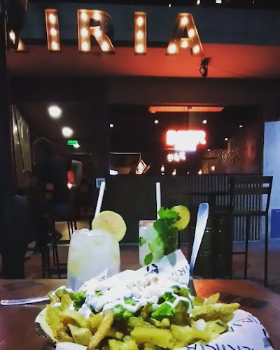 KIRA ROOFTOP - Gastronomía y hostelería